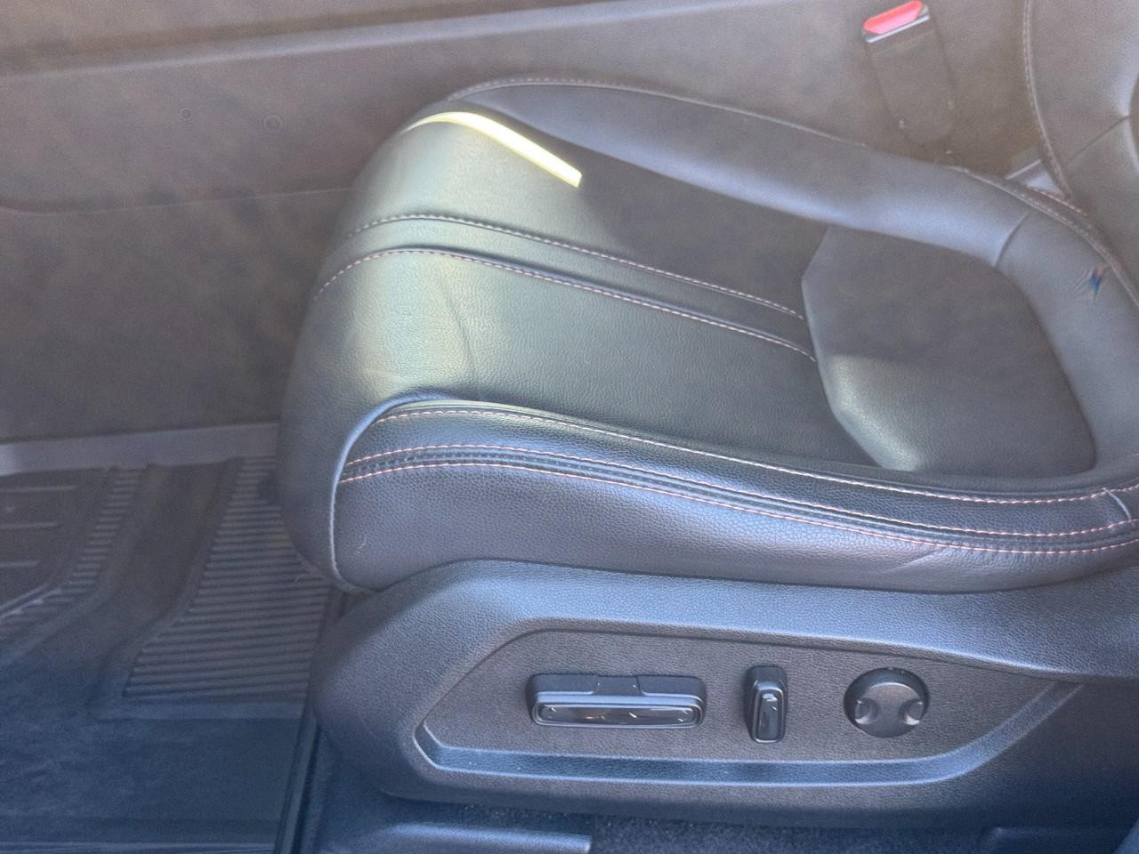 Honda Pilot Vehicle Full-screen Gallery Image 19
