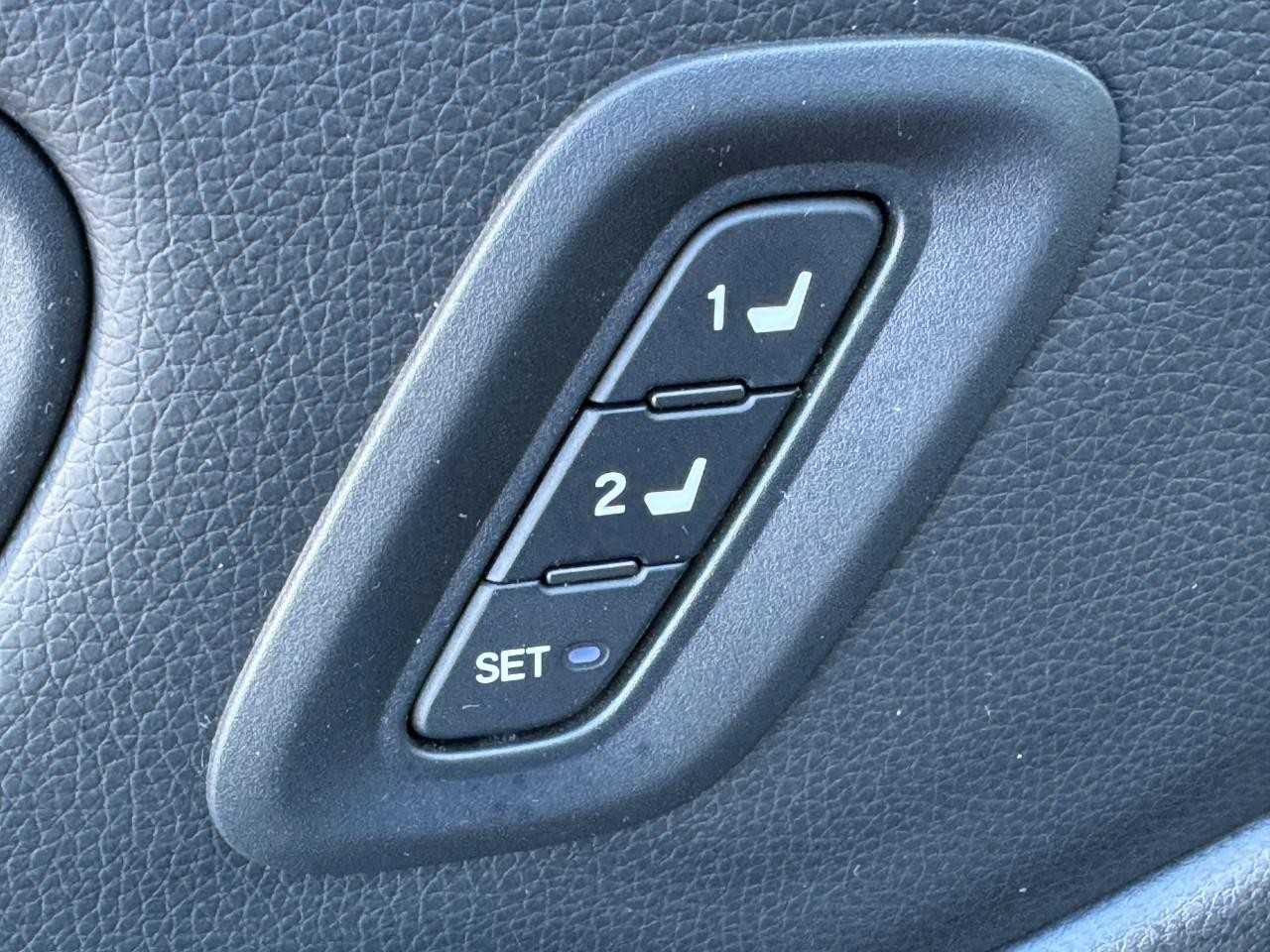 Honda Pilot Vehicle Full-screen Gallery Image 21