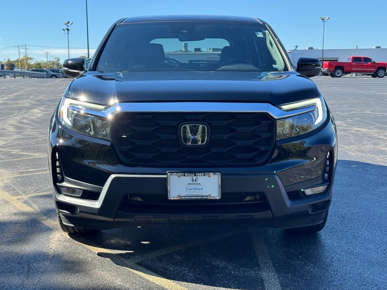 Honda Passport Vehicle Full-screen Gallery Image 10