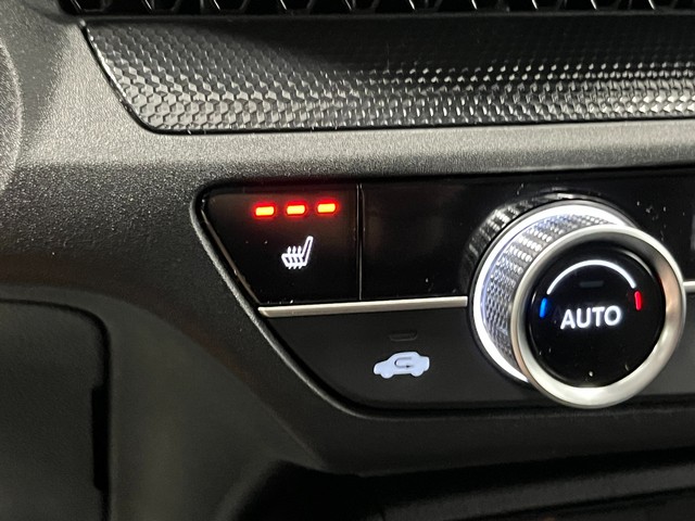 Honda CR-V Vehicle Full-screen Gallery Image 24