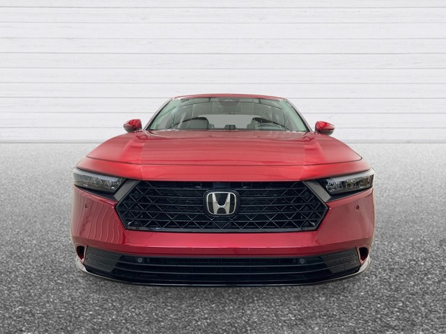 Honda Accord Hybrid Vehicle Full-screen Gallery Image 11