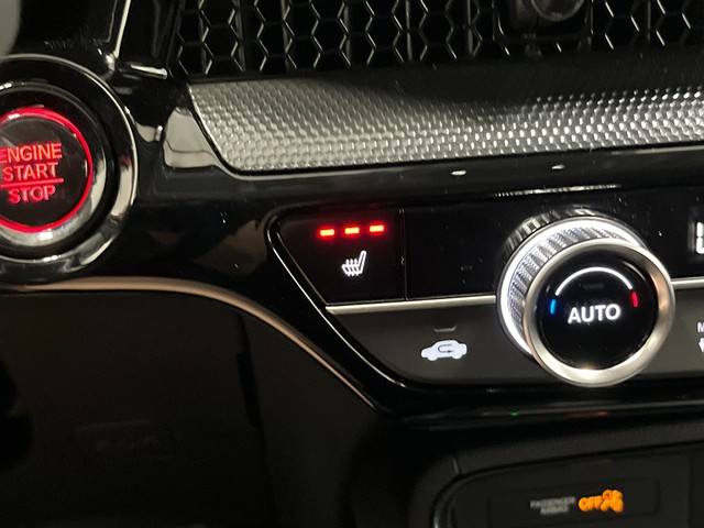 Honda CR-V Vehicle Full-screen Gallery Image 23
