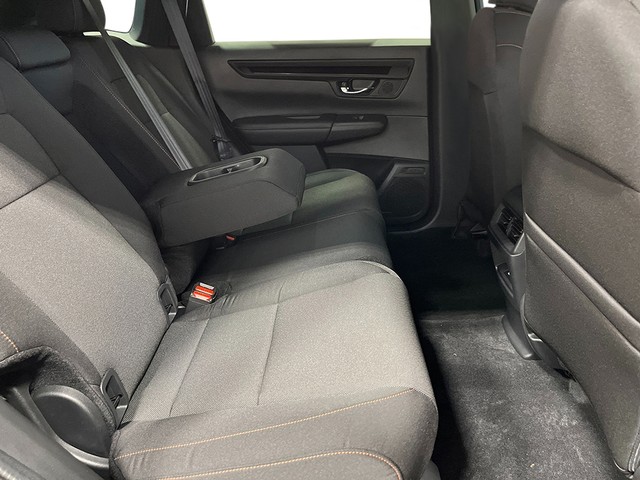 Honda CR-V Hybrid Vehicle Full-screen Gallery Image 29