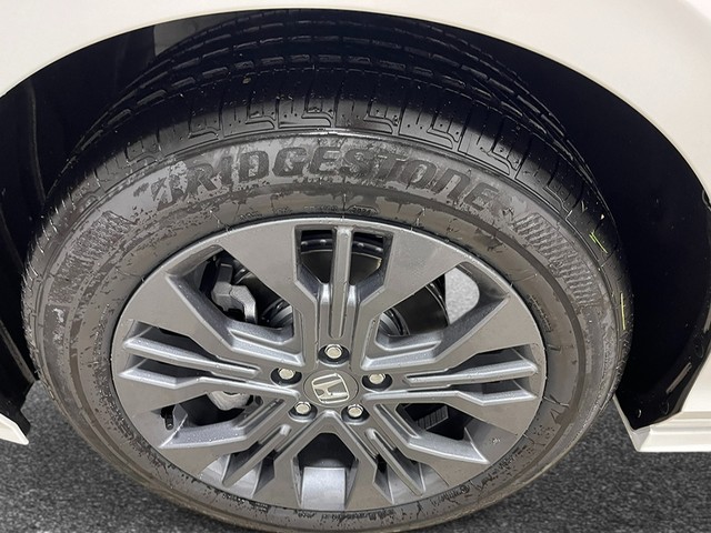 Honda Odyssey Vehicle Full-screen Gallery Image 12