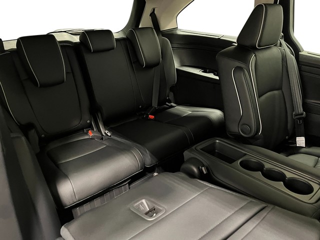 Honda Odyssey Vehicle Full-screen Gallery Image 29