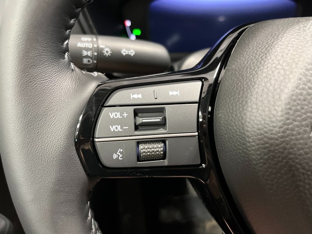 Honda CR-V Vehicle Full-screen Gallery Image 18