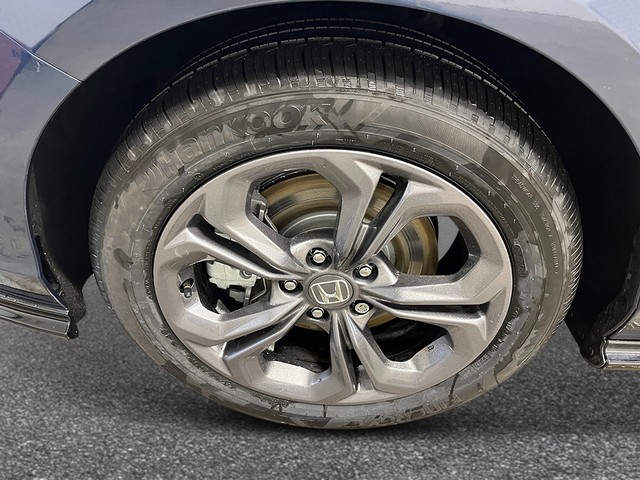 Honda Accord Hybrid Vehicle Full-screen Gallery Image 12