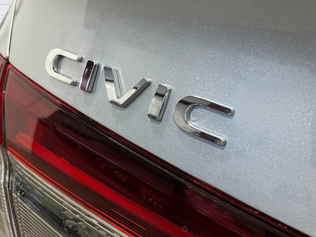 Honda Civic Sedan Vehicle Full-screen Gallery Image 06