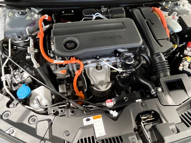 Honda Accord Hybrid Vehicle Full-screen Gallery Image 13
