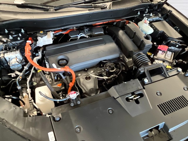 Honda CR-V Hybrid Vehicle Full-screen Gallery Image 13