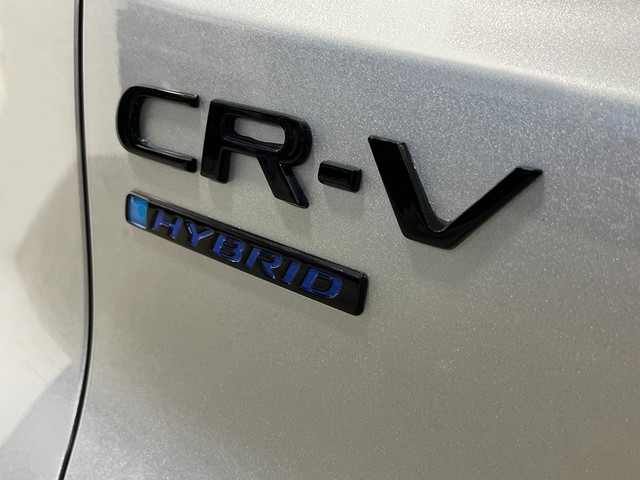 Honda CR-V Hybrid Vehicle Full-screen Gallery Image 07