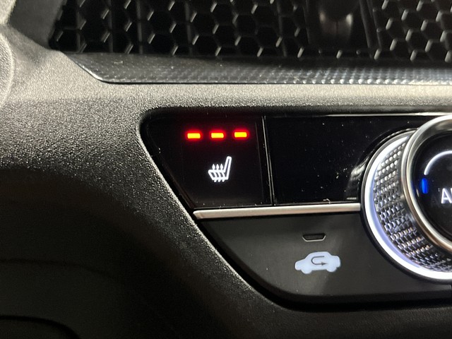 Honda CR-V Hybrid Vehicle Full-screen Gallery Image 21