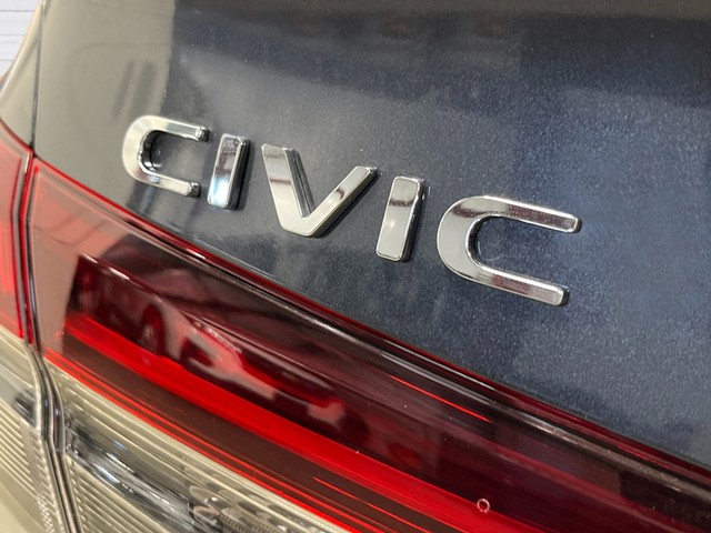 Honda Civic Sedan Hybrid Vehicle Full-screen Gallery Image 07