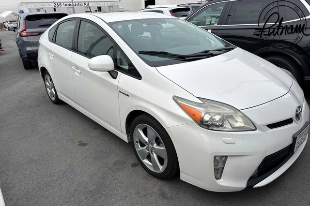 more details - toyota prius