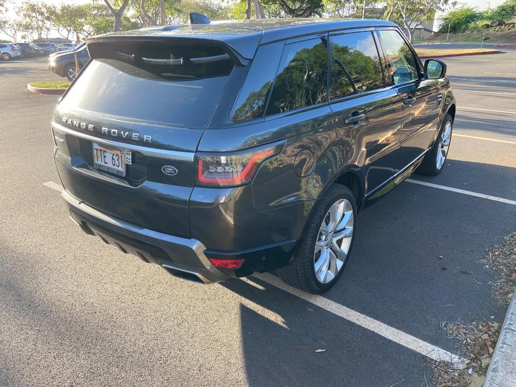 Land Rover Range Rover Sport Vehicle Full-screen Gallery Image 3