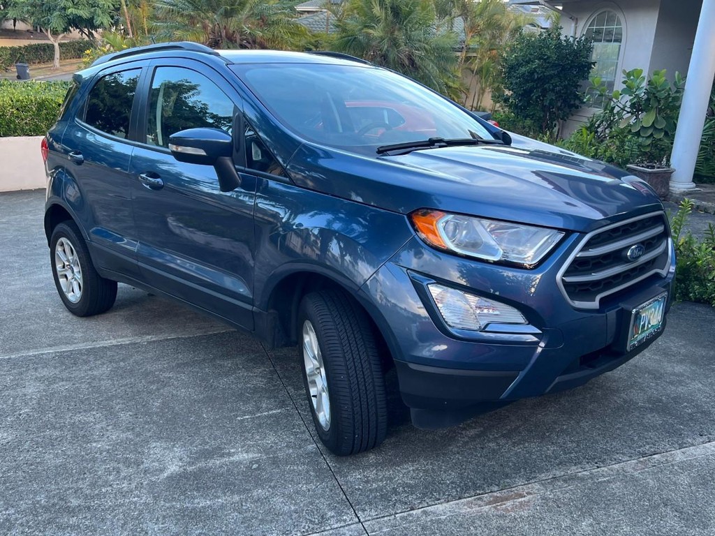 Ford EcoSport Vehicle Full-screen Gallery Image 5