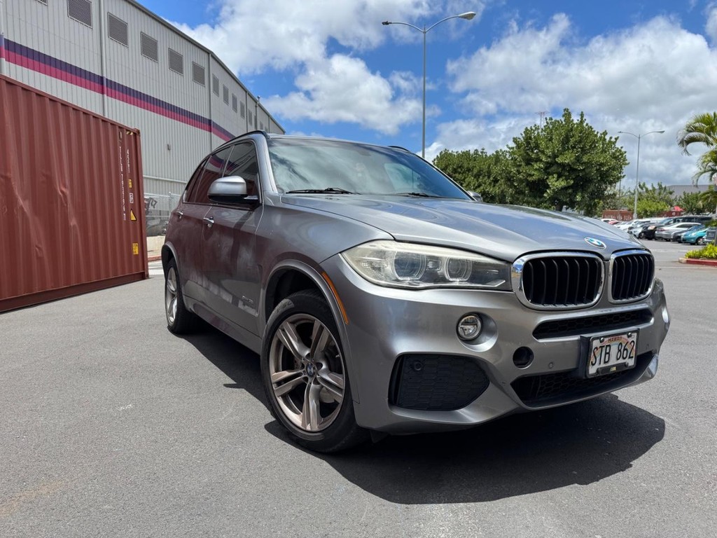 BMW X5 Vehicle Full-screen Gallery Image 4