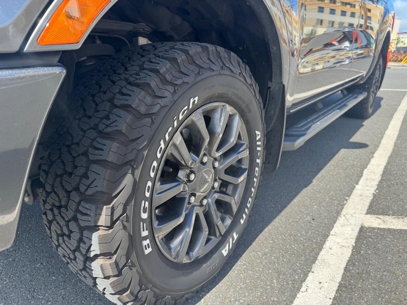 Ford Ranger Vehicle Full-screen Gallery Image 8