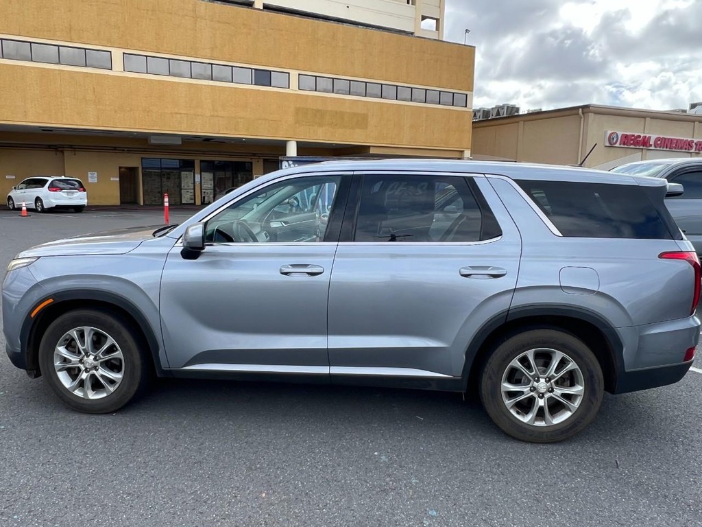 Hyundai Palisade Vehicle Full-screen Gallery Image 4