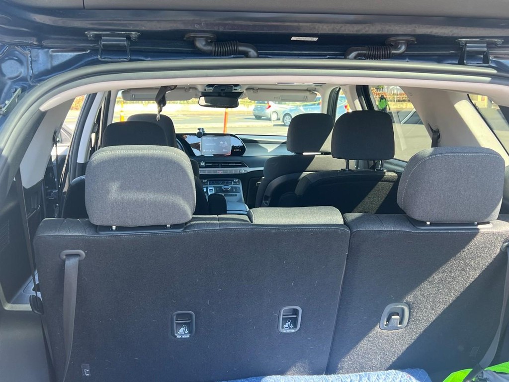 Hyundai Palisade Vehicle Full-screen Gallery Image 10