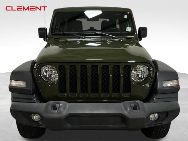 Jeep Wrangler Unlimited Vehicle Image 02