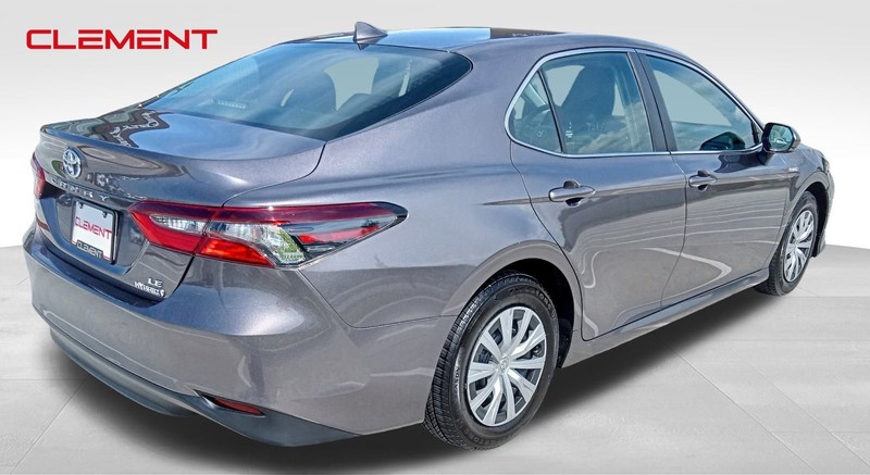 Toyota Camry Hybrid Vehicle Image 05