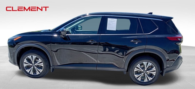 Nissan Rogue Vehicle Image 11