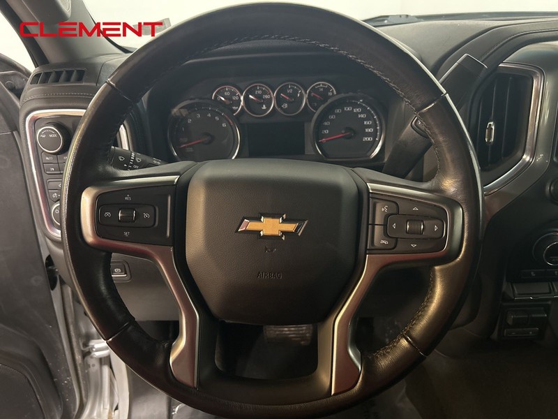 Chevrolet Silverado 1500 Vehicle Image 11