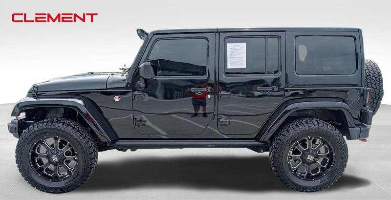 Jeep Wrangler Unlimited Vehicle Image 12