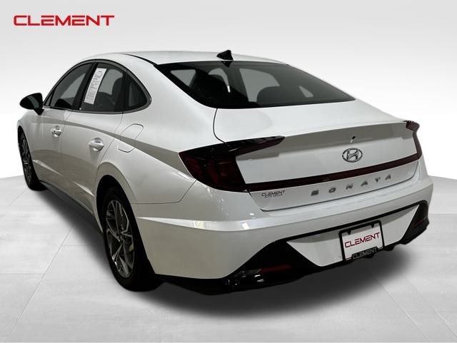 Hyundai Sonata Vehicle Image 24