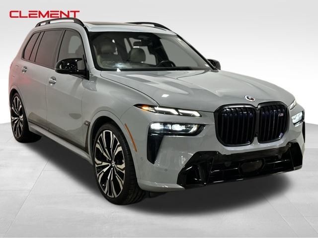 BMW X7 Vehicle Image 03