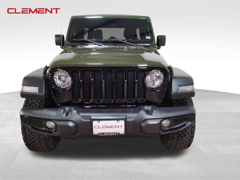 Jeep Wrangler Vehicle Image 02