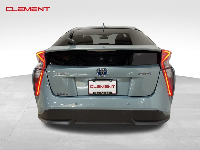 Toyota Prius Vehicle Image 27