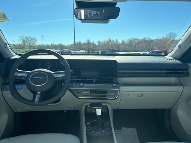 Hyundai Kona Vehicle Image 12