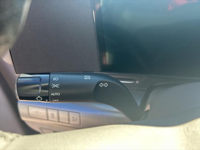 Hyundai Kona Vehicle Image 16