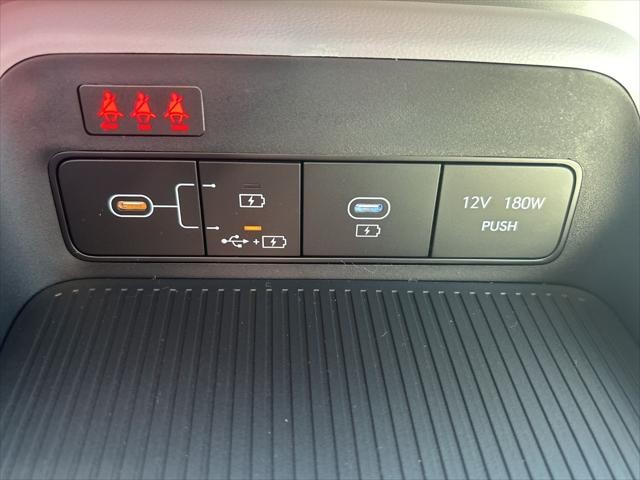 Hyundai Kona Vehicle Image 23
