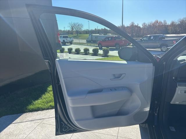 Hyundai Kona Vehicle Image 27