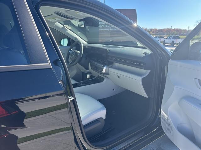 Hyundai Kona Vehicle Image 40