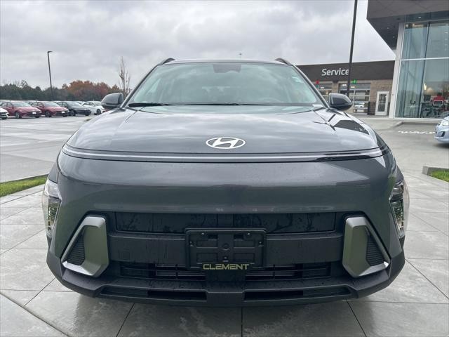 Hyundai Kona Vehicle Image 02