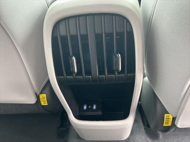 Hyundai Kona Vehicle Image 41