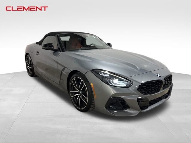 BMW Z4 Vehicle Image 03