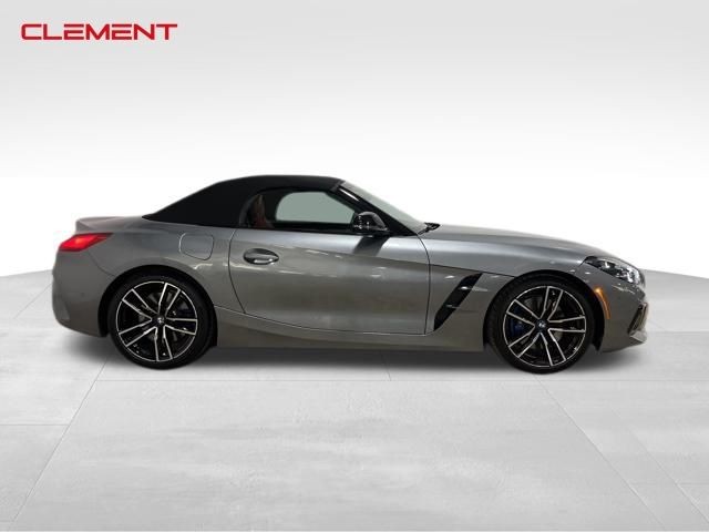 BMW Z4 Vehicle Image 28