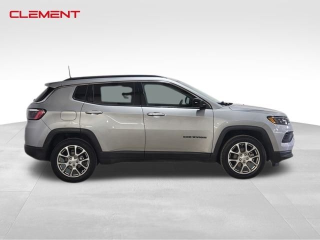 Jeep Compass Vehicle Image 05