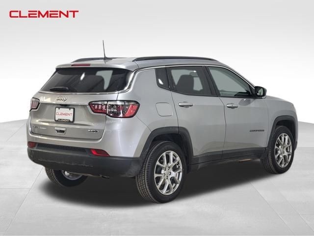 Jeep Compass Vehicle Image 06