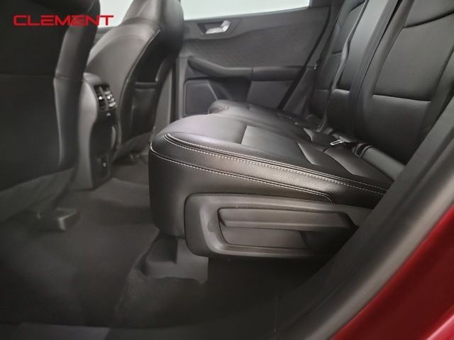 Ford Escape Vehicle Image 33