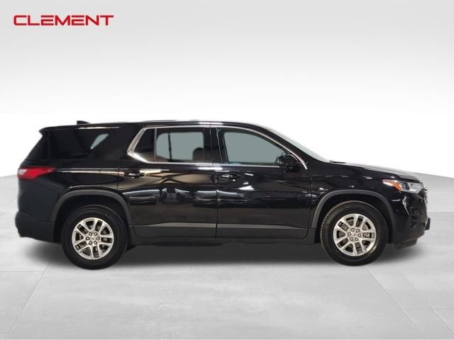 Chevrolet Traverse Vehicle Image 05