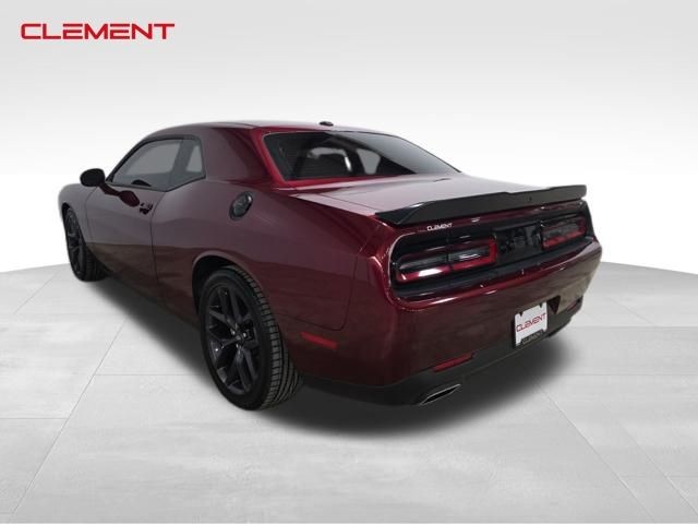Dodge Challenger Vehicle Image 08