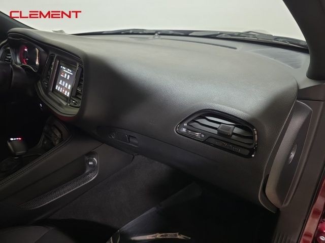 Dodge Challenger Vehicle Image 27