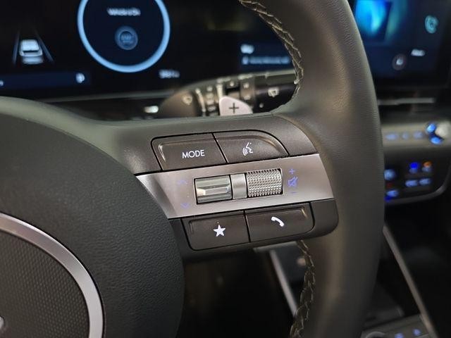 Hyundai Kona Vehicle Image 10