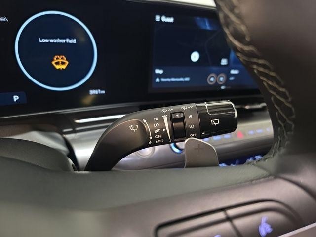 Hyundai Kona Vehicle Image 11